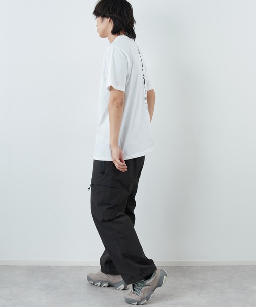 RVCA（ルーカ）の「【WEB限定】[RVCA/ルーカ] STRAIGHT WAY バックプリント ショートスリーブＴシャツ（Tシャツ/カットソー・レディース・ホワイト/ブラック/ブルー・L/M/XL）」の4枚目の写真