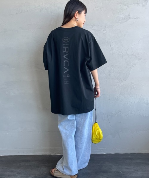 RVCA（ルーカ）の「【WEB限定】[RVCA/ルーカ] STRAIGHT WAY バックプリント ショートスリーブＴシャツ（Tシャツ/カットソー・レディース・ホワイト/ブラック/ブルー・L/M/XL）」の14枚目の写真