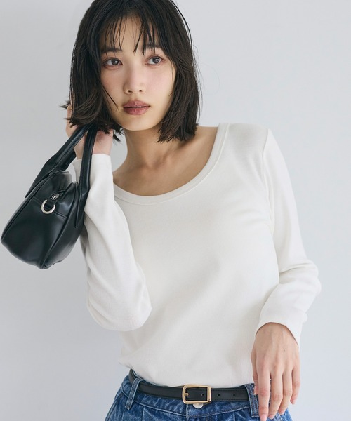 coca(coca)(コカ)の「テレコリブUネックTシャツ(Tシャツ/カットソー・レディース・ホワイト/ブラック/グレー/ネイビー・S/M/L/XL)」の2枚目の写真