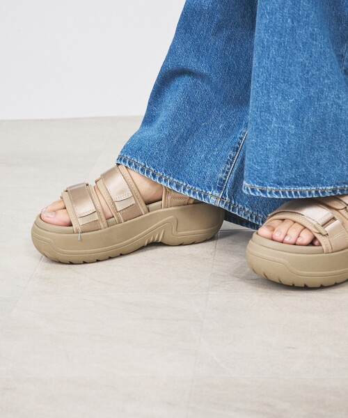 SHAKA(シャカ)の「【SHAKA / シャカ】NEO BUNGY EVOL CHUNKY / 厚底サンダル(サンダル・レディース・ブラック/モカ・23/24/25)」の7枚目の写真