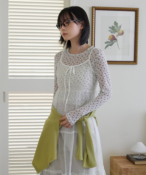 UNE MANSION（ユヌマンション）の「【サイドジッパー付き】フロントリボンレイヤードシースルーフレアフリルロングキャミワンピース（キャミソール・レディース・チェック/ホワイト・FREE）」の18枚目の写真