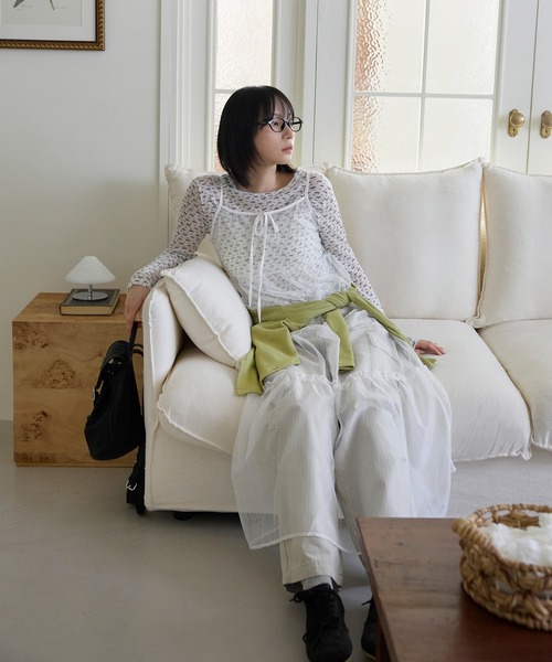 UNE MANSION（ユヌマンション）の「【サイドジッパー付き】フロントリボンレイヤードシースルーフレアフリルロングキャミワンピース（キャミソール・レディース・チェック/ホワイト・FREE）」の20枚目の写真