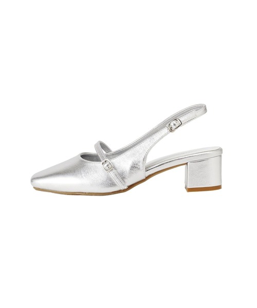 earth music&ecology(アースミュージックアンドエコロジー)の「ベルトミュールパンプス(パンプス・レディース・シルバー/ブラック・S/L/M)」の17枚目の写真