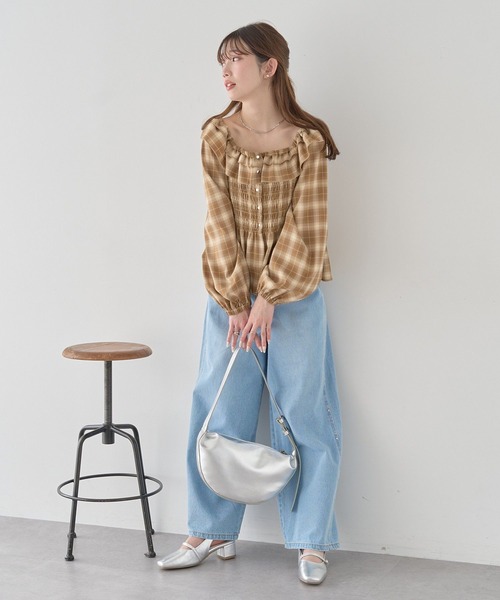 earth music&ecology(アースミュージックアンドエコロジー)の「ベルトミュールパンプス(パンプス・レディース・シルバー/ブラック・S/L/M)」の8枚目の写真