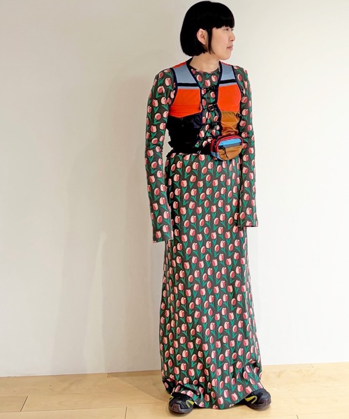 HOLIDAY（ホリデイ）の「SUPER RIB PADDED SHOULDER L/S DRESS (TULIP