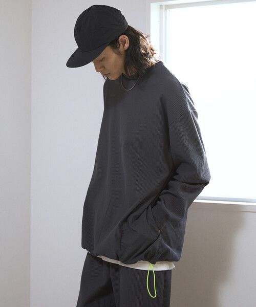 Firsthand(ファーストハンド)の「Firsthand/ファーストハンド サイドポケット スピンドル テック サーマル クルー / ビッグシルエット ロングスリーブ サーマルトップス(Tシャツ/カットソー・メンズ・ブラック/ホワイト/ブルーグレー/チャコールグレー・LARGE/MEDIUM)」の6枚目の写真