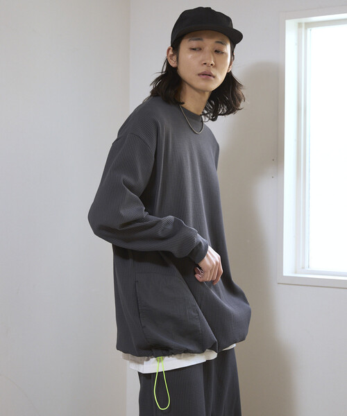 Firsthand(ファーストハンド)の「Firsthand/ファーストハンド サイドポケット スピンドル テック サーマル クルー / ビッグシルエット ロングスリーブ サーマルトップス(Tシャツ/カットソー・メンズ・ブラック/ホワイト/ブルーグレー/チャコールグレー・LARGE/MEDIUM)」の10枚目の写真