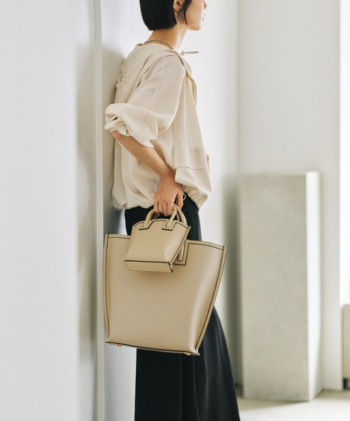 E'POR(エポール)の「【E'POR】【WEB限定】Ree BAG Mini/超軽量・26SS(ショルダーバッグ・レディース・ブラック/ベージュ系その他3/ライトグレー/ラベンダー/グリーン系その他/ベージュ・FREE)」の3枚目の写真