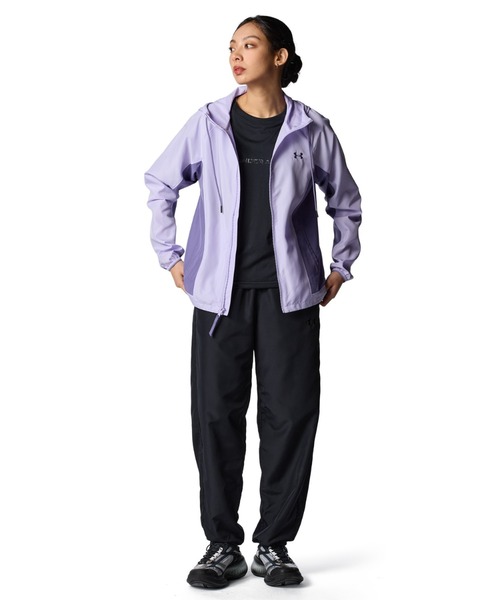 UNDER ARMOUR（アンダーアーマー）の「アンダーアーマー  UAノーライナー ウーブン フルジップ フーディー（ナイロンジャケット・レディース・ブラック/ライラック・L/M/S/XL）」の6枚目の写真