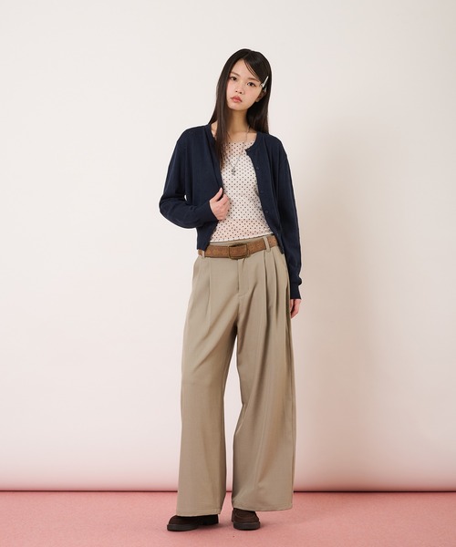 hazyl（ヘイジル）の「eyelet cardigan / アイレットカーディガン（ニット/セーター・レディース・レッド/ネイビー・フリー）」の11枚目の写真