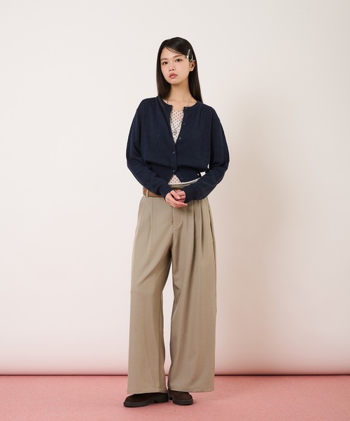 hazyl（ヘイジル）の「eyelet cardigan / アイレットカーディガン（ニット/セーター・レディース・レッド/ネイビー・フリー）」の13枚目の写真