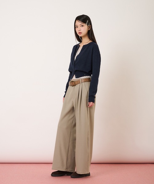 hazyl（ヘイジル）の「eyelet cardigan / アイレットカーディガン（ニット/セーター・レディース・レッド/ネイビー・フリー）」の14枚目の写真