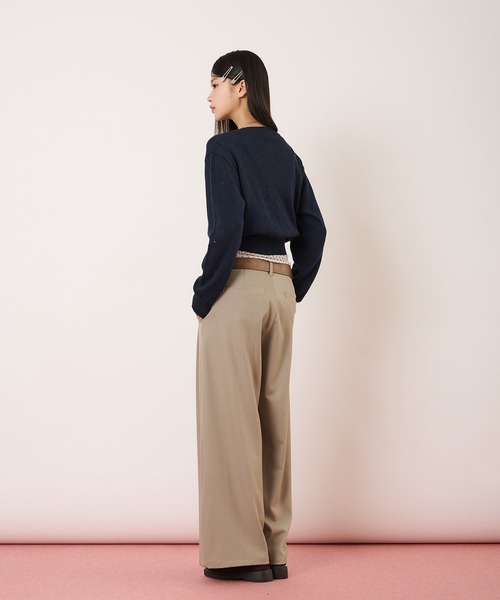 hazyl（ヘイジル）の「eyelet cardigan / アイレットカーディガン（ニット/セーター・レディース・レッド/ネイビー・フリー）」の15枚目の写真