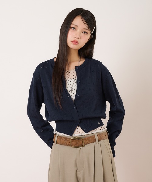 hazyl（ヘイジル）の「eyelet cardigan / アイレットカーディガン（ニット/セーター・レディース・レッド/ネイビー・フリー）」の8枚目の写真