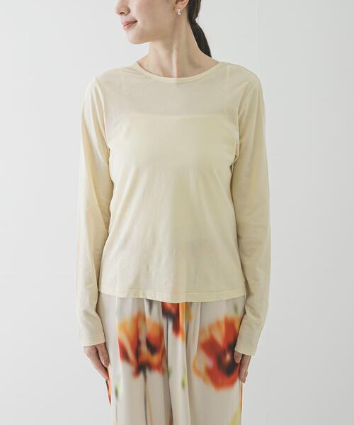 URBAN RESEARCH(アーバンリサーチ)の「2WAYシアーカットソー(Tシャツ/カットソー・レディース・チャコールグレー/オフホワイト/イエロー・FREE)」の17枚目の写真