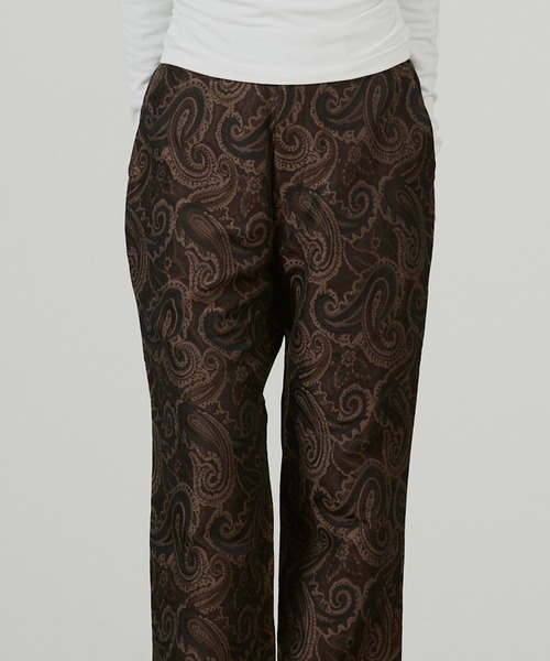 superNova.(スーパーノヴァ)の「superNova. Flare fit utility trouser-Paisley / SN-500(スラックス・メンズ・ブラウン・S/XS)」の2枚目の写真