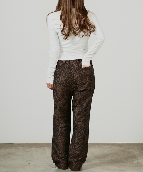 superNova.(スーパーノヴァ)の「superNova. Flare fit utility trouser-Paisley / SN-500(スラックス・メンズ・ブラウン・S/XS)」の6枚目の写真