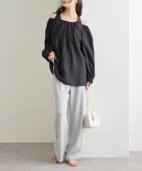 mystic(ミスティック)の「ホルターブラウス(シャツ/ブラウス・レディース・ブラック/ブルー/オフホワイト・FREE)」の16枚目の写真