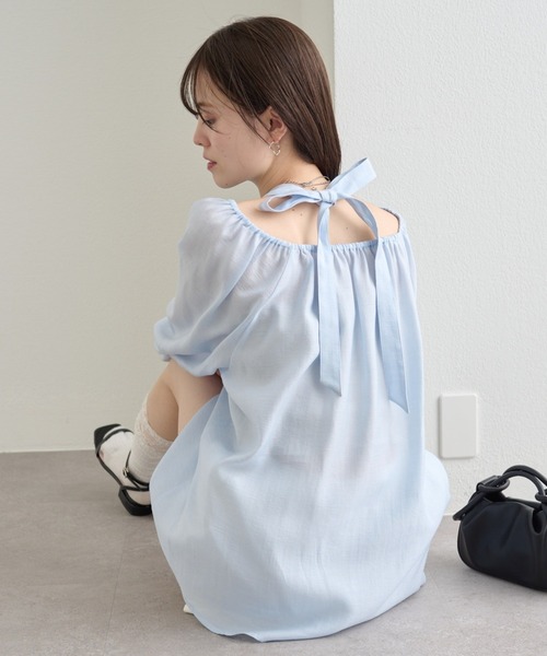 mystic(ミスティック)の「ホルターブラウス(シャツ/ブラウス・レディース・ブラック/ブルー/オフホワイト・FREE)」の1枚目の写真