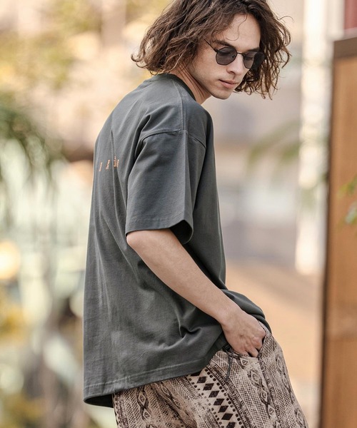 CAMBIO（カンビオ）の「mt10333-裾ドローコード付きプリントTシャツ（IN FULL BLOOM）(2601125MCB)（Tシャツ/カットソー・メンズ・スミクロ/ブラック/ホワイト・L/XL/M）」の18枚目の写真