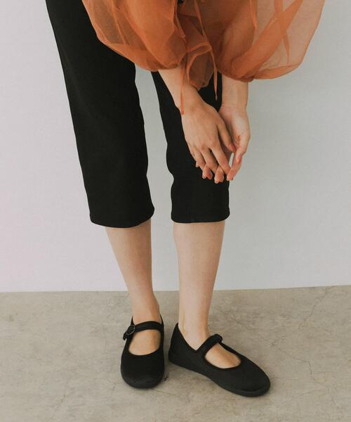 RODE SKO（ロデスコ）の「撥水メリージェーン（バレエシューズ・レディース・ブラック/アニマル・38/36/39/37）」の4枚目の写真