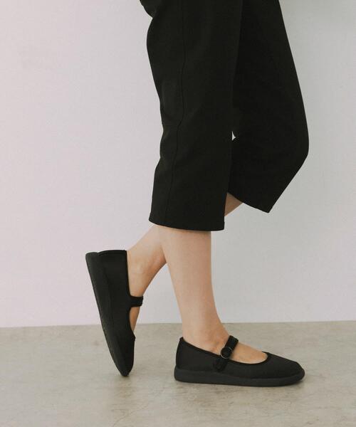 RODE SKO（ロデスコ）の「撥水メリージェーン（バレエシューズ・レディース・ブラック/アニマル・38/36/39/37）」の7枚目の写真