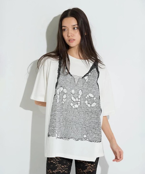 anna sui nyc(アナ スイ エヌ ワイ シー)の「ANNA SUI NYC / アナスイエヌワイシー トロンプルイユプリントビッグTシャツ(Tシャツ/カットソー・レディース・ブラック/ピンク/ホワイト・FREE)」の5枚目の写真
