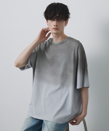 CIYOT（シヨウト）の「【CIYOT-シヨウト-】USAコットン レギュラーフィット グラデーション クルーネック半袖Tシャツ   接触冷感・UVカット（Tシャツ/カットソー）」