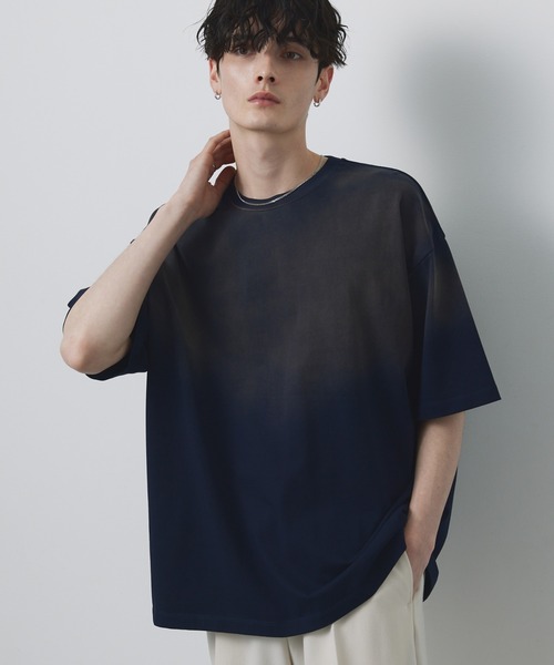 CIYOT(シヨウト)の「【CIYOT】USAコットン レギュラーフィット グラデーション クルーネック半袖Tシャツ<接触冷感・UVカット>(Tシャツ/カットソー・メンズ・グレー/チャコールグレー/ブルー/ブラック・S/M/L)」の10枚目の写真