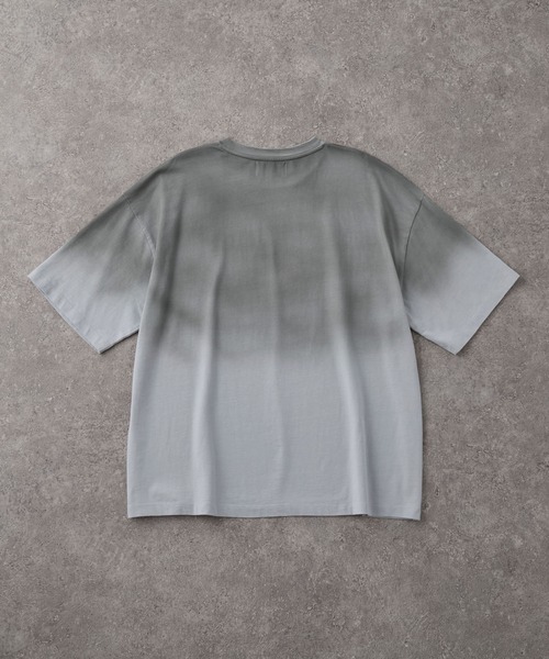 CIYOT(シヨウト)の「【CIYOT】USAコットン レギュラーフィット グラデーション クルーネック半袖Tシャツ<接触冷感・UVカット>(Tシャツ/カットソー・メンズ・グレー/チャコールグレー/ブルー/ブラック・S/M/L)」の18枚目の写真