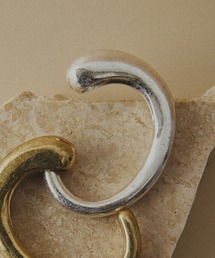 Nothing And Others（ナッシングアンドアザーズ）の「「Nothing And Others/ナッシングアンドアザーズ」Teardrop-Shaped Bangle（バングル/リストバンド）」