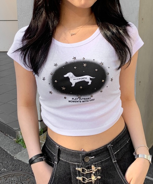 lilful(リルフル)の「【26年春夏新作】アソートデザイン クロップドピチT ビジュー ラインストーン スタッズ(Tシャツ/カットソー・レディース・グレー系その他3/ブラック系その他3/ホワイト系その他3/グレー/ブラック系その他/ホワイト系その他2/ブラック/グレー系その他/ブラック系その他2/ホワイト/ホワイト系その他/グレー系その他2/ホワイト系その他4/ブラック系その他4・F)」の4枚目の写真