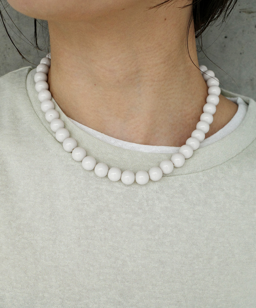 SLOBE IENA（スローブイエナ）の「mabel/マベル SLOBE別注 ビーズネックレス（ネックレス・レディース・アイボリー/ホワイト・FREE）」の2枚目の写真