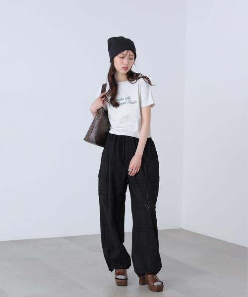 FREE'S MART（フリーズマート）の「◆ロゴプリントコンパクトＴシャツ（Tシャツ/カットソー・レディース・ブラック/ホワイト系その他/ホワイト/ブルー・FREE）」の16枚目の写真