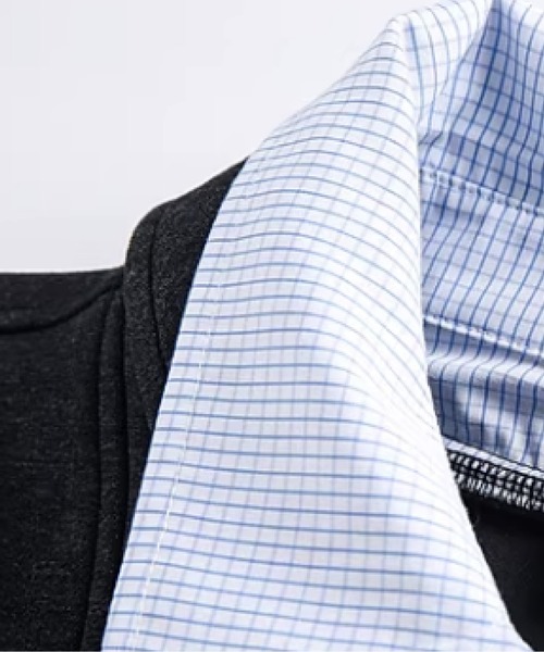 U:UME(ユーム)の「Fake Two Shirt Patchwork Sweat(スウェット・メンズ・ダークグレー/ブラック・X-LARGE/LARGE/MEDIUM/XX-LARGE)」の3枚目の写真