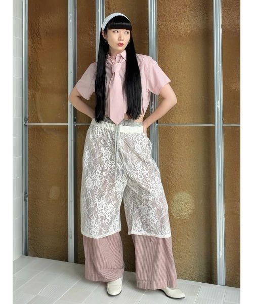 ELCHELE(エルチェレ)の「NECKTIE WITH CROPPED SHIRT(シャツ/ブラウス・レディース・ライトブルー/ピンク/オフホワイト・FREE)」の16枚目の写真