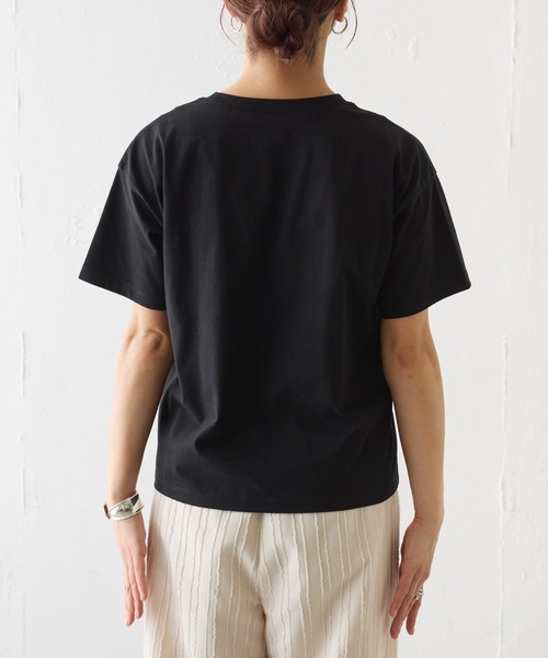 COLONY 2139（コロニートゥーワンスリーナイン）の「MANYQUIET ロゴTシャツ（Tシャツ/カットソー・レディース・ライトグレー/ホワイト/ブラック・FREE）」の18枚目の写真