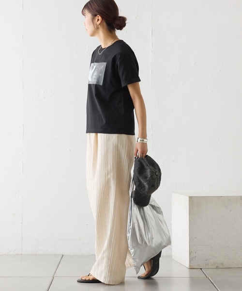 COLONY 2139（コロニートゥーワンスリーナイン）の「MANYQUIET ロゴTシャツ（Tシャツ/カットソー・レディース・ライトグレー/ホワイト/ブラック・FREE）」の10枚目の写真