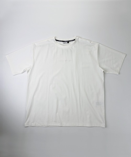 T-MAC OUTING(ティーマック アウティング)の「接触冷感 冷感ポンチ 筆記体ロゴ刺繍 半袖Tシャツ(Tシャツ/カットソー・メンズ・ホワイト/ブラック/グレイッシュベージュ・M/LL/L)」の1枚目の写真