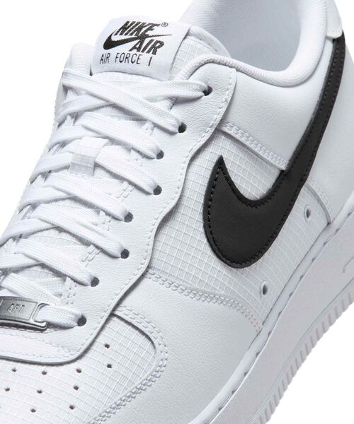 NIKE(ナイキ)の「ナイキ エア フォース 1 '07 LV8 メンズシューズ / Nike Air Force 1 '07 LV8 Men's Shoes IR0952-100 White(スニーカー・メンズ・ホワイト・25.5/27/27.5/28/24/24.5/25/28.5/29/26/26.5)」の7枚目の写真