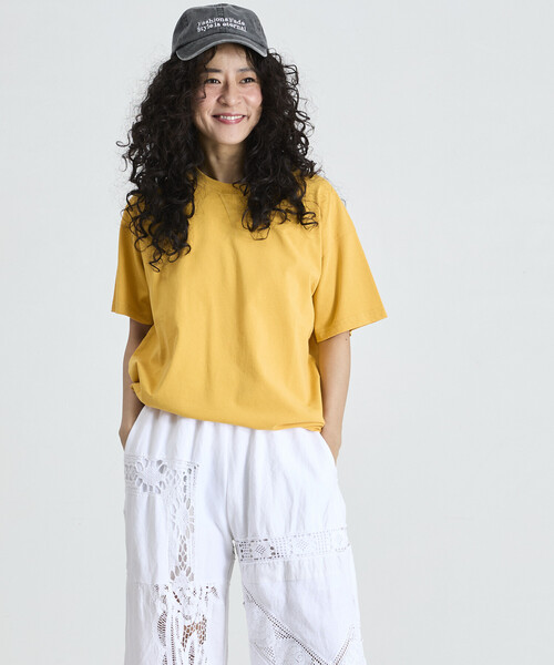 Freada(フリーダ)の「Freada/フリーダ Vガゼット ヴィンテージライク クルーネック Tシャツ(Tシャツ/カットソー・レディース・ワインレッド/イエロー/ダークグレー・ONE SIZE)」の10枚目の写真