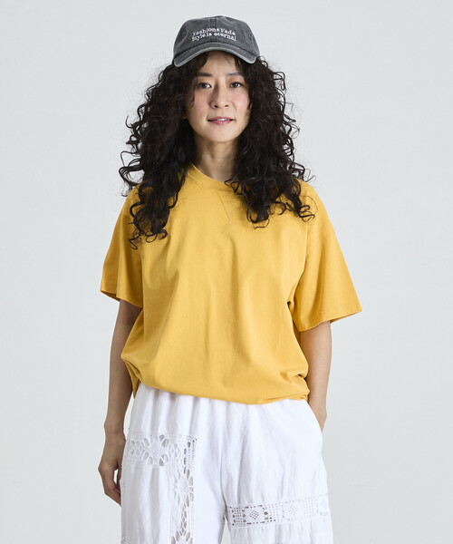 Freada(フリーダ)の「Freada/フリーダ Vガゼット ヴィンテージライク クルーネック Tシャツ(Tシャツ/カットソー・レディース・ワインレッド/イエロー/ダークグレー・ONE SIZE)」の12枚目の写真