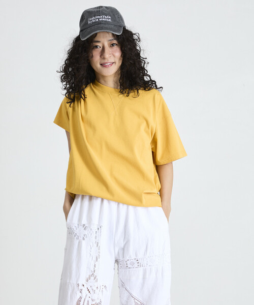 Freada(フリーダ)の「Freada/フリーダ Vガゼット ヴィンテージライク クルーネック Tシャツ(Tシャツ/カットソー・レディース・ワインレッド/イエロー/ダークグレー・ONE SIZE)」の16枚目の写真