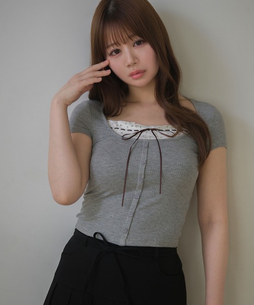 M DOLLY（エムドリー）の「Flower lilia layered rib tops/フラワーリリアレイヤードリブトップス（Tシャツ/カットソー・レディース・グレー/ベージュ・FREE）」の8枚目の写真