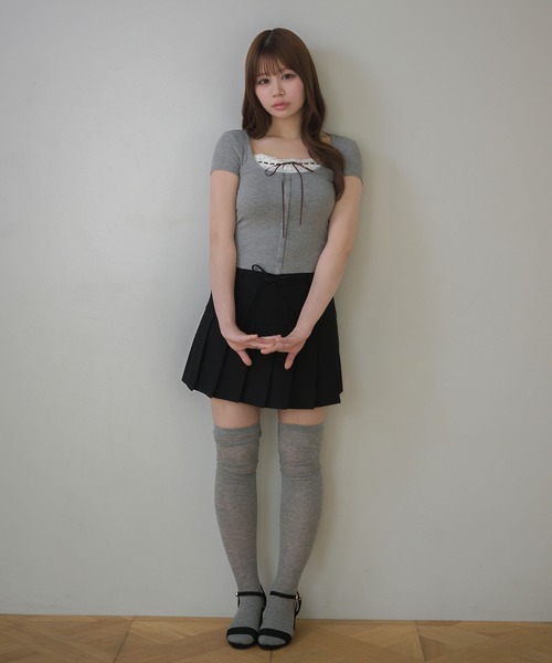 M DOLLY（エムドリー）の「Flower lilia layered rib tops/フラワーリリアレイヤードリブトップス（Tシャツ/カットソー・レディース・グレー/ベージュ・FREE）」の9枚目の写真