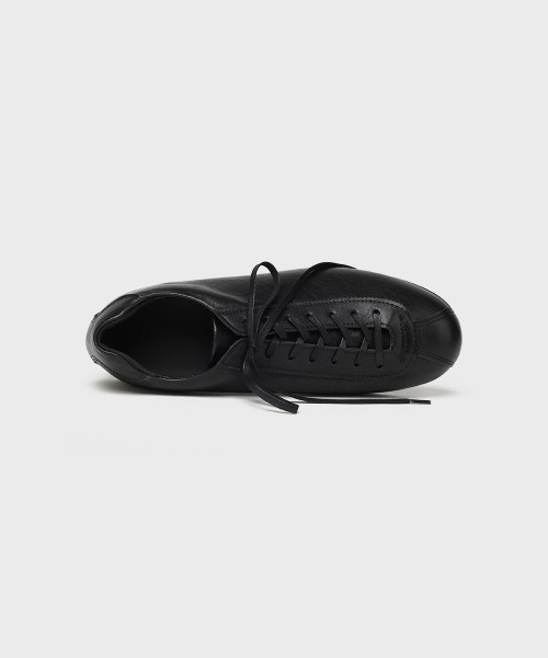 FIRENZE ATELIER（フィレンツェアトリエ）の「[SECOND.A] ユニセックスレトロデイリースニーカーSN5600UX [WRINKLE BLACK]（スニーカー・レディース・ブラック・23cm/24cm/25cm/26cm/27cm/28cm）」の3枚目の写真
