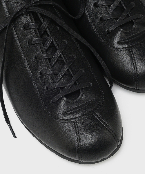 FIRENZE ATELIER（フィレンツェアトリエ）の「[SECOND.A] ユニセックスレトロデイリースニーカーSN5600UX [WRINKLE BLACK]（スニーカー・レディース・ブラック・23cm/24cm/25cm/26cm/27cm/28cm）」の7枚目の写真