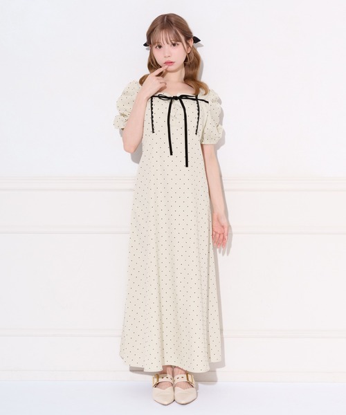 apres jour(アプレジュール)の「アソート柄バックリボンデザインワンピース(ワンピース・レディース・ブラウン系その他/アイボリー/ブラック系その他・X-LARGE/MEDIUM/SMALL)」の2枚目の写真