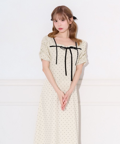 apres jour(アプレジュール)の「アソート柄バックリボンデザインワンピース(ワンピース・レディース・ブラウン系その他/アイボリー/ブラック系その他・X-LARGE/MEDIUM/SMALL)」の4枚目の写真