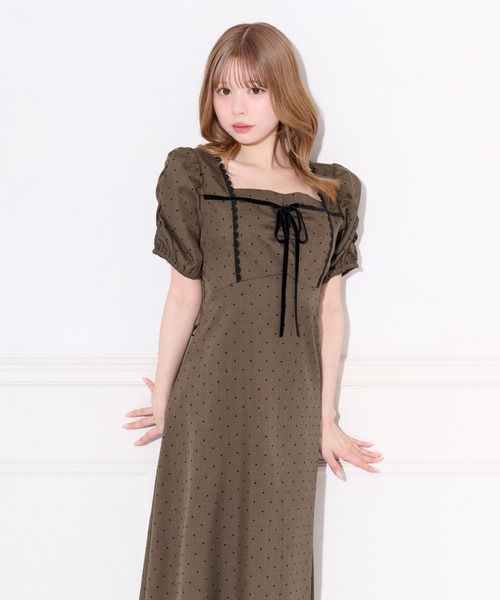 apres jour(アプレジュール)の「アソート柄バックリボンデザインワンピース(ワンピース・レディース・ブラウン系その他/アイボリー/ブラック系その他・X-LARGE/MEDIUM/SMALL)」の21枚目の写真